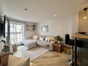 Lounge Area- click for photo gallery